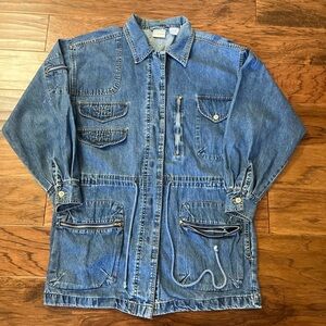Vintage Women’s “Styles To Go” Brand Denim Jacket.